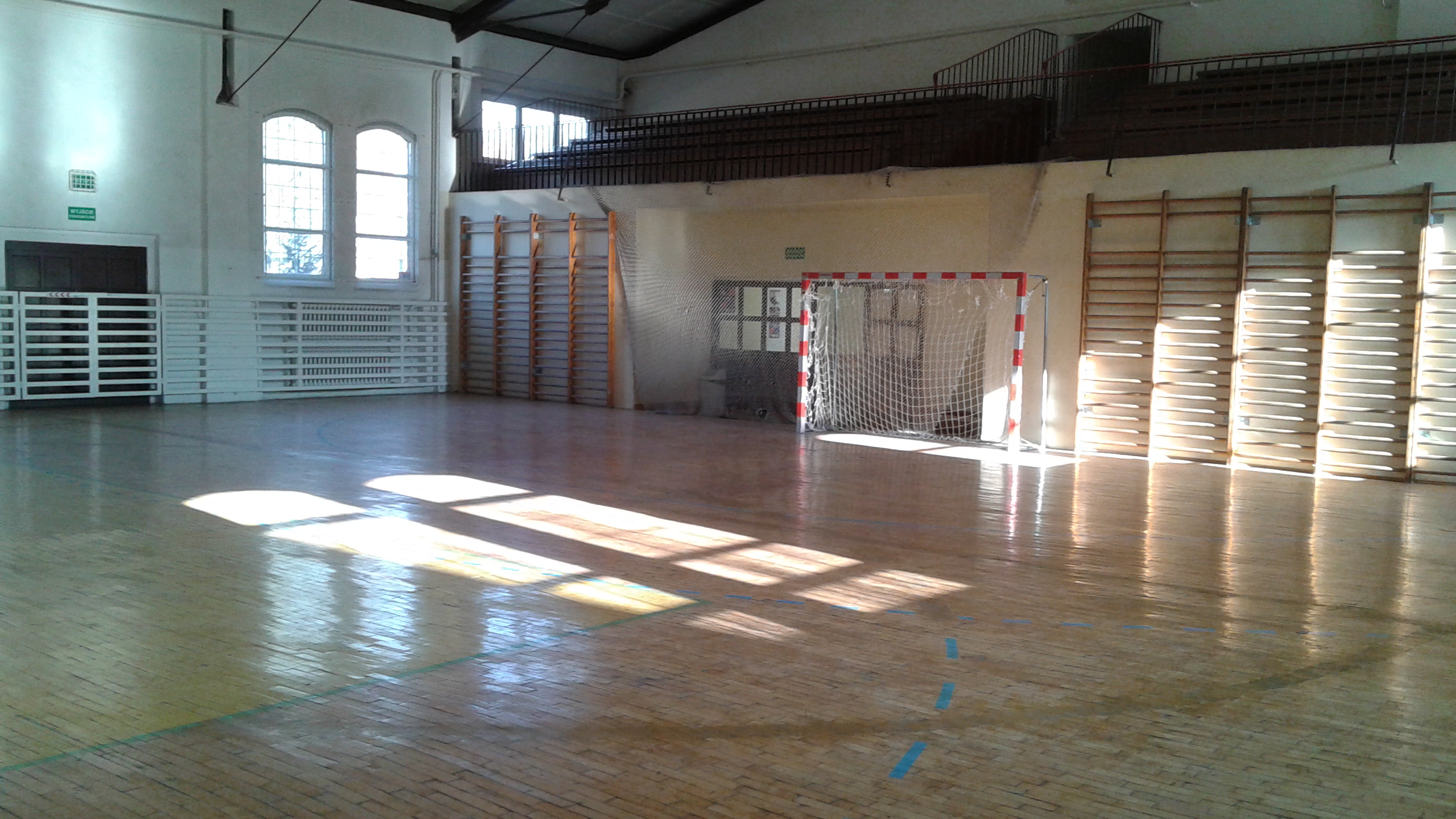 Nowy parkiet w kultowej hali sportowej