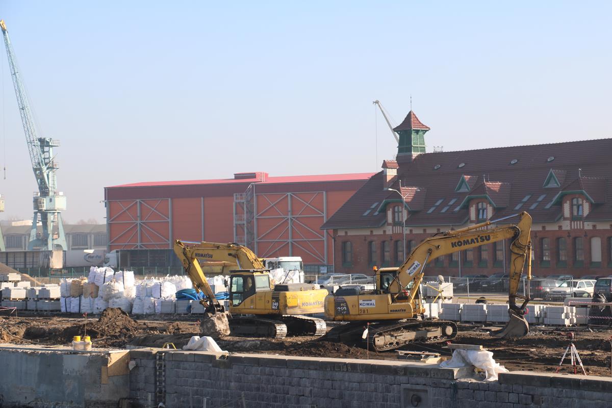 Powstaje bulwar na Łasztowni