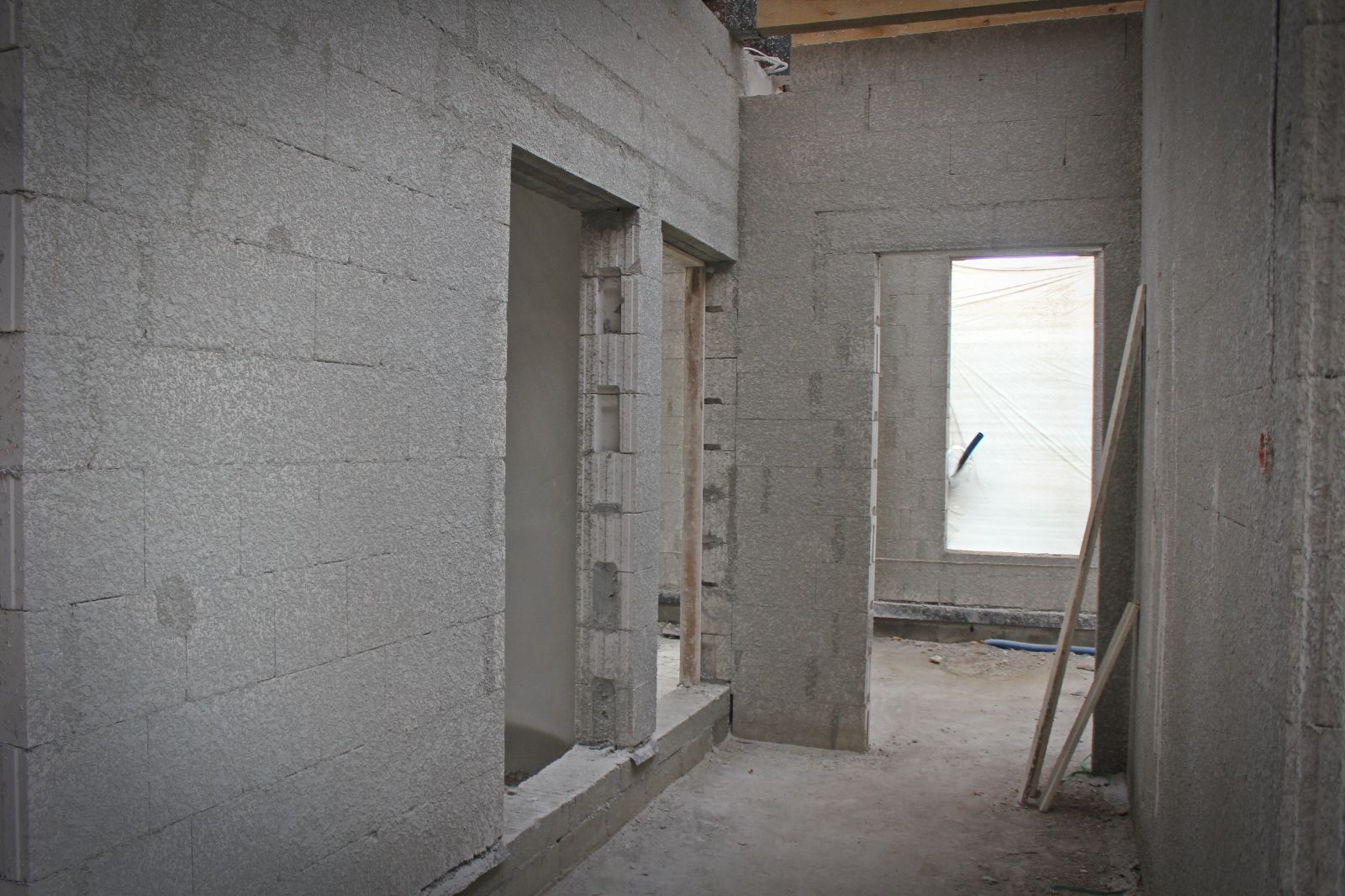 Zaplecze boiska (6).JPG