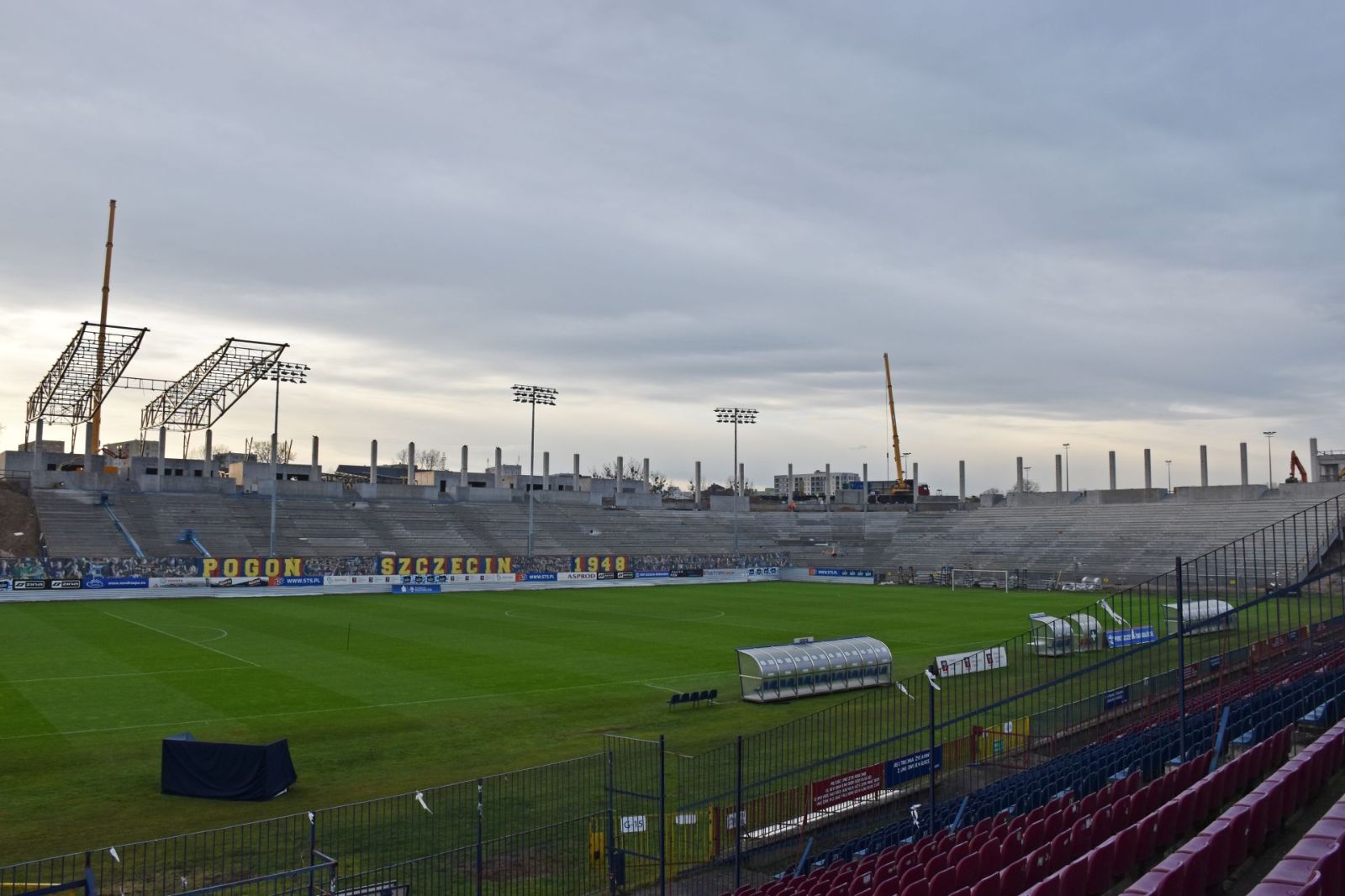 Stadion (1).JPG