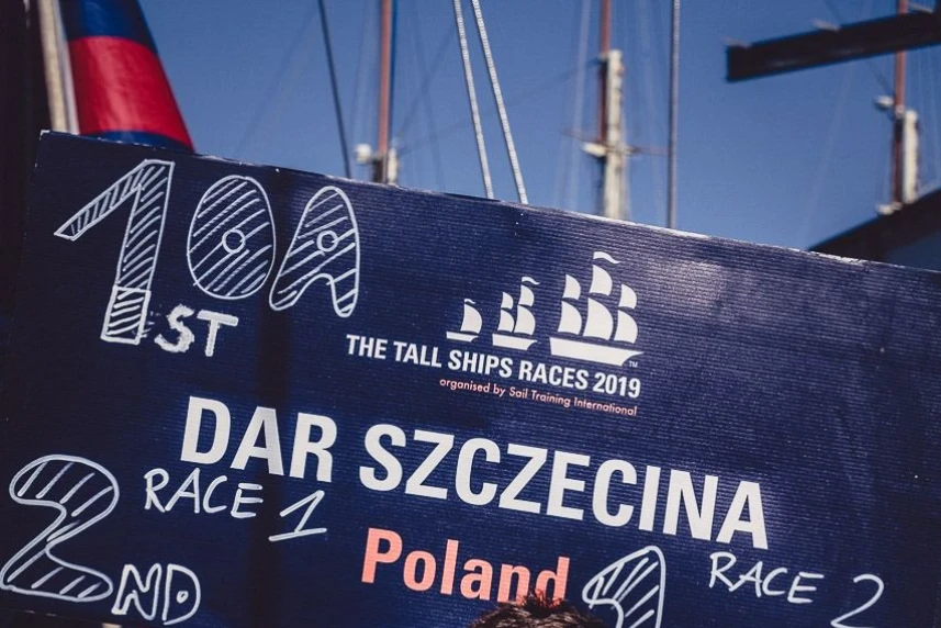 Kpt. Wojciech Maleika z Nagrodą Specjalną Polskiego Związku Żeglarskiego Kpt. Wojciech Maleika z Nagrodą Specjalną Polskiego Związku Żeglarskiego
