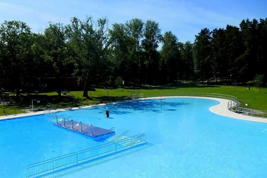 Bathing areas and Arkonka are opened