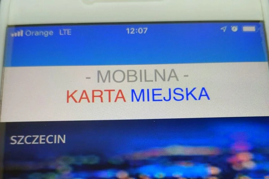 Pasażerowie odwieszają bilety okresowe