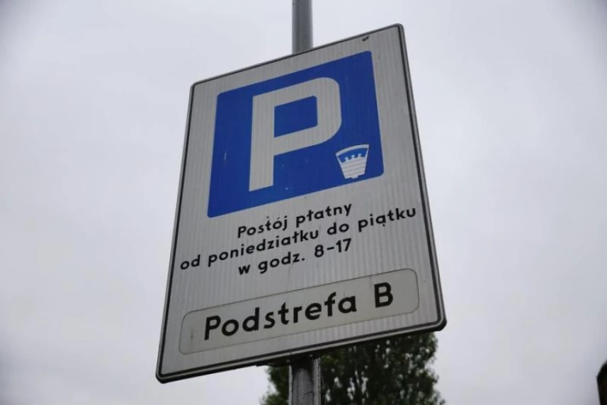 Paid Parking Zone will resume operations