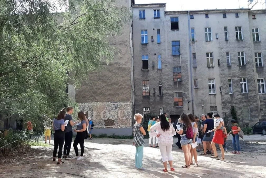 Podwórka poszukiwane!