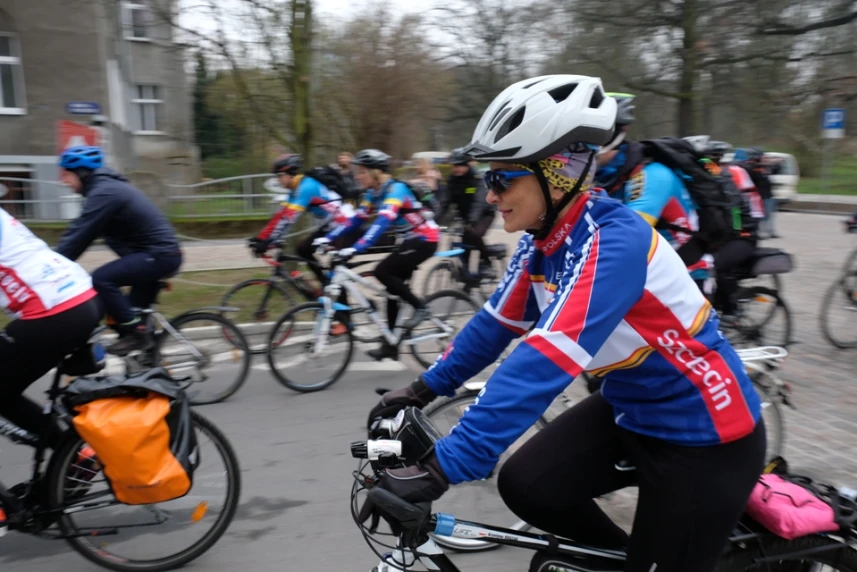 Rowerzyści ze Szczecina w drodze do Skanii