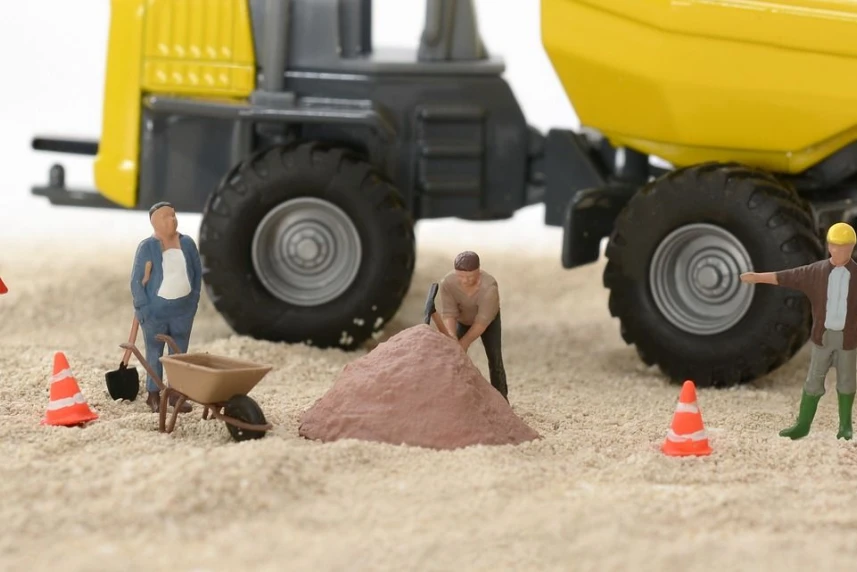 Start prac przy ulicy Miedzianej i Ceglanej