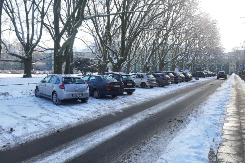 Nowe parkingi, pierwsze efekty Nowe parkingi, pierwsze efekty