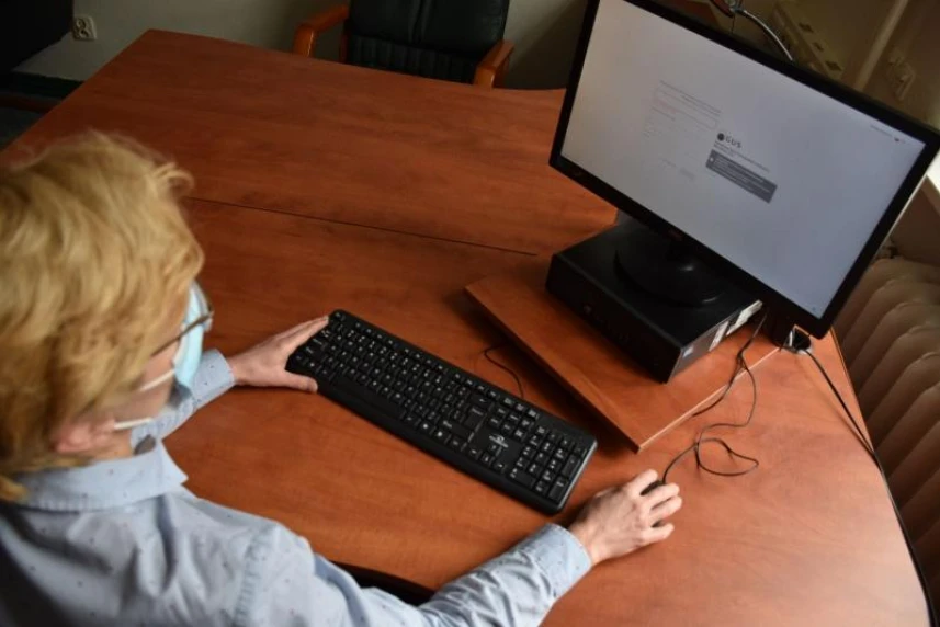 Compete the census at the City Office