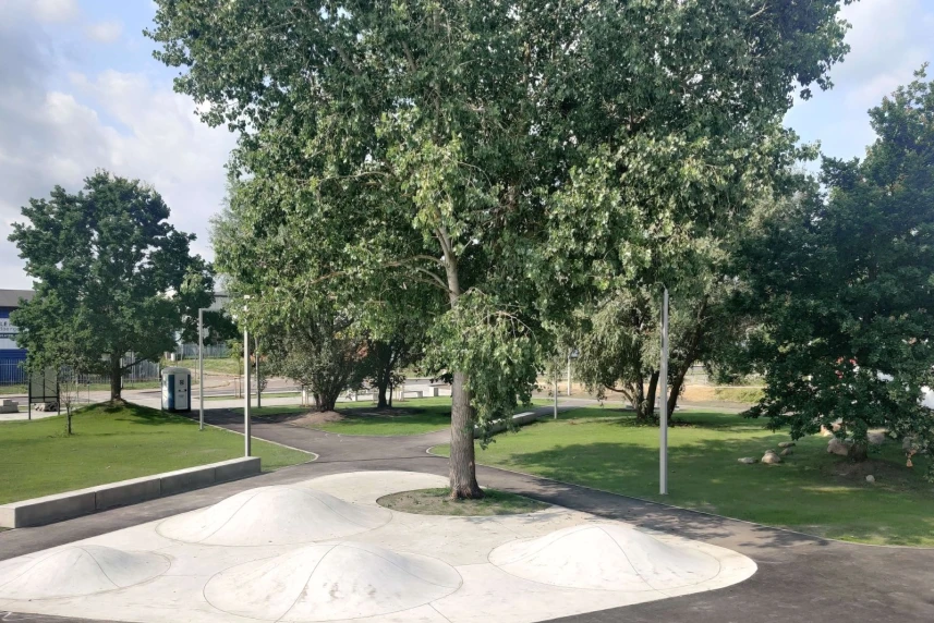 Nowoczesny skatepark na Prawobrzeżu prawie gotowy Nowoczesny skatepark na Prawobrzeżu prawie gotowy