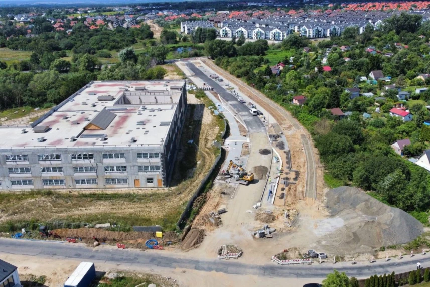 Ulica Czesława Miłosza w budowie Ulica Czesława Miłosza w budowie