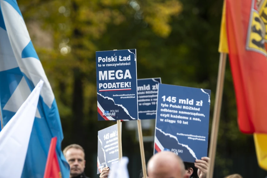 Apel środowiska samorządowego   w obronie społeczności lokalnych i regionalnych