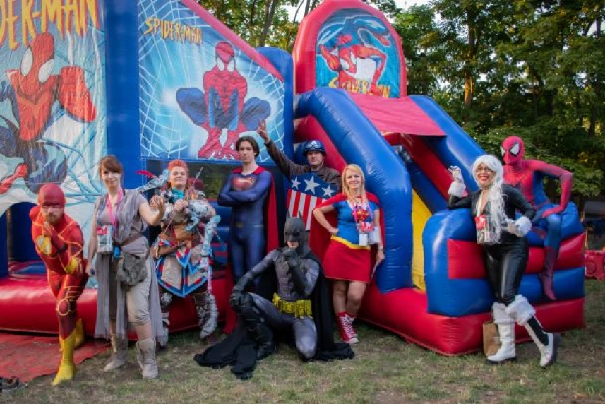 10 urodziny Ligi Superbohaterów