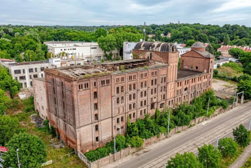 Old oil-mill building for sale