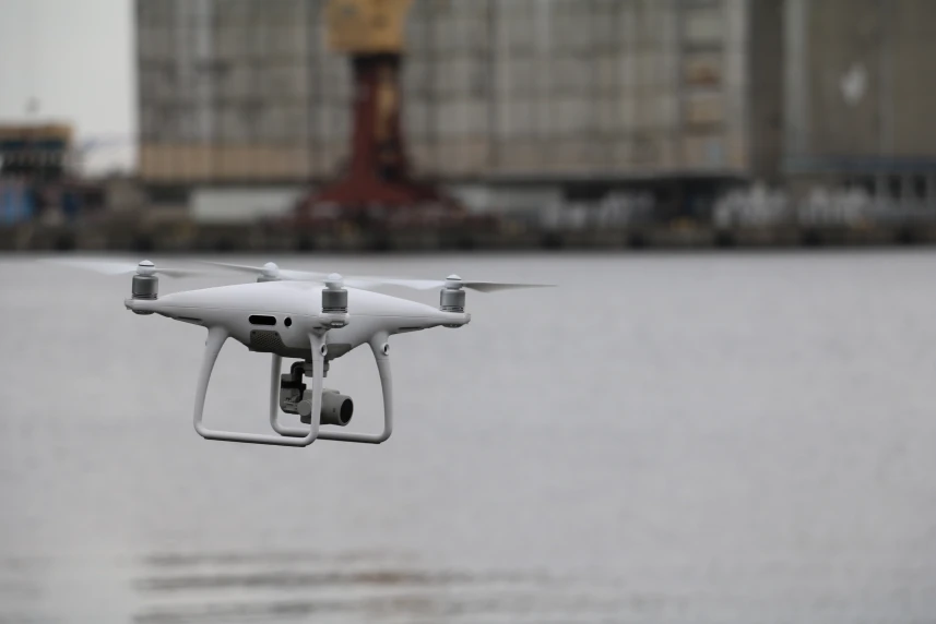 Zlot żaglowców nie dla dronów