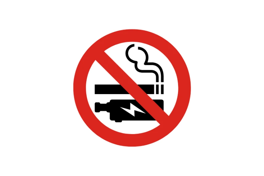 As reported by the Szczecin Municipal Guards, smoking at bus stops is a current issue.