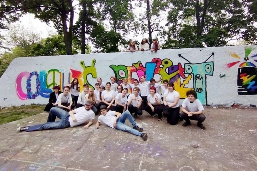Colors Revolt w Pradze. Wymiana młodzieży