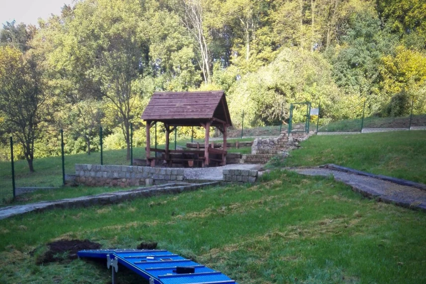 Wybieg dla psów przy Szmaragdowym