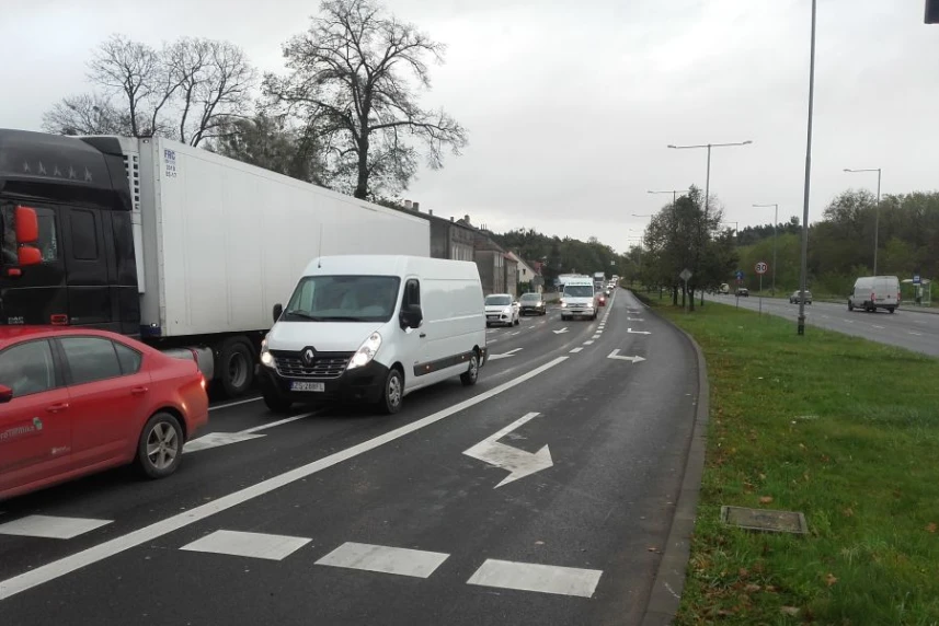 Łatwiej i bezpiecznie na Zwierzynieckiej