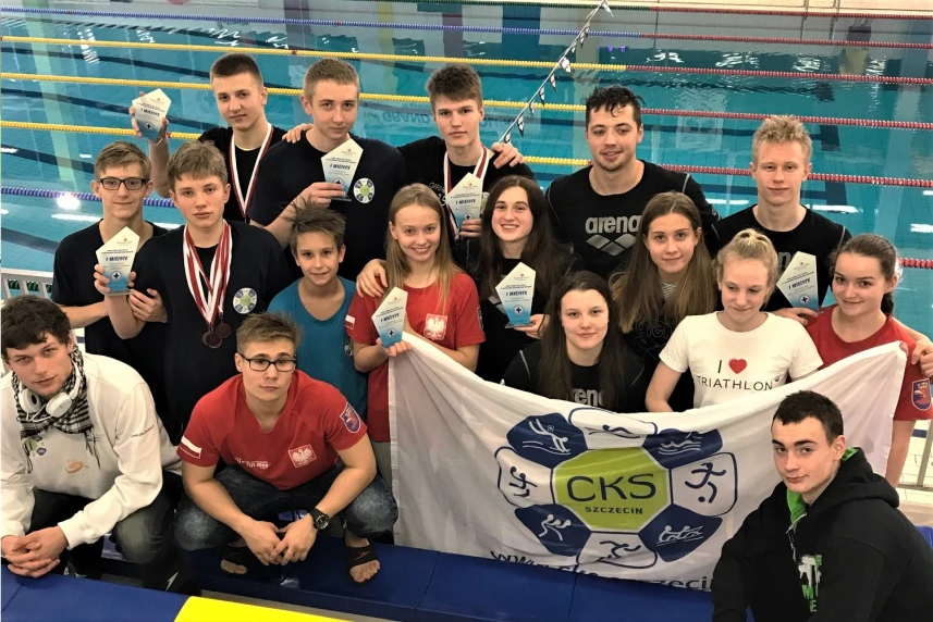 Worek medali dla ratowników wodnych CKS Szczecin Worek medali dla ratowników wodnych CKS Szczecin