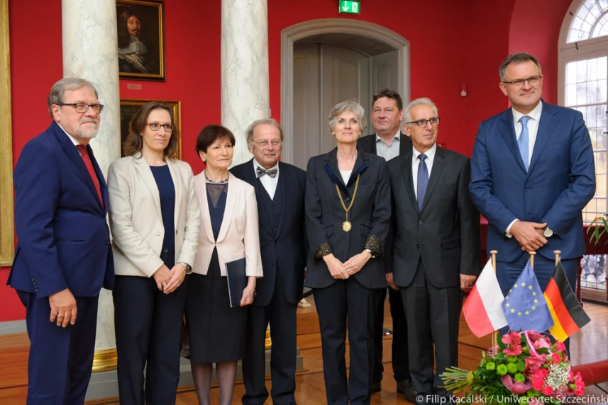 Prof. dr Anna Wolff-Powęska odebrała Nagrodę Pomerania Nostra 2017 Prof. dr Anna Wolff-Powęska odebrała Nagrodę Pomerania Nostra 2017