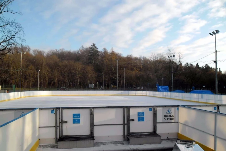 Na Arkonce startuje lodowisko