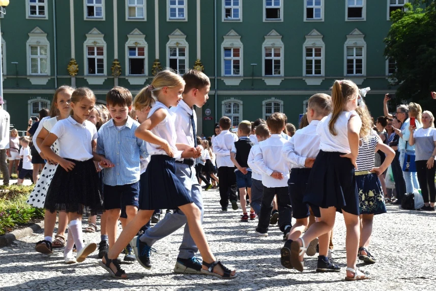 „Pierwszy dzienniczek ucznia”, czyli pożegnanie z przedszkolami