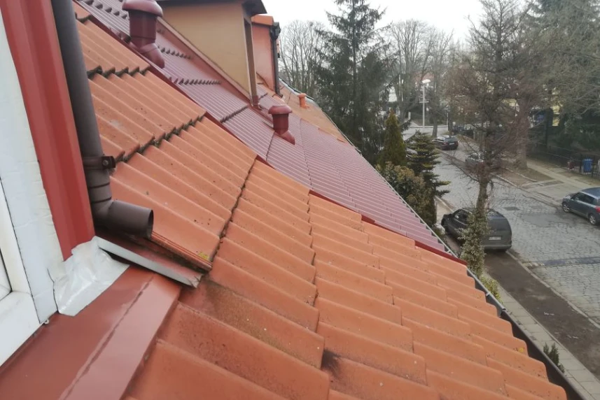 37 kamienic z nowym dachem. Kolejne w tym roku