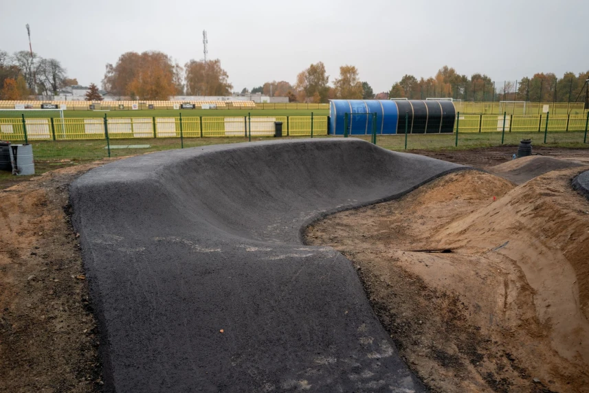 Tak powstaje nowy pumptrack