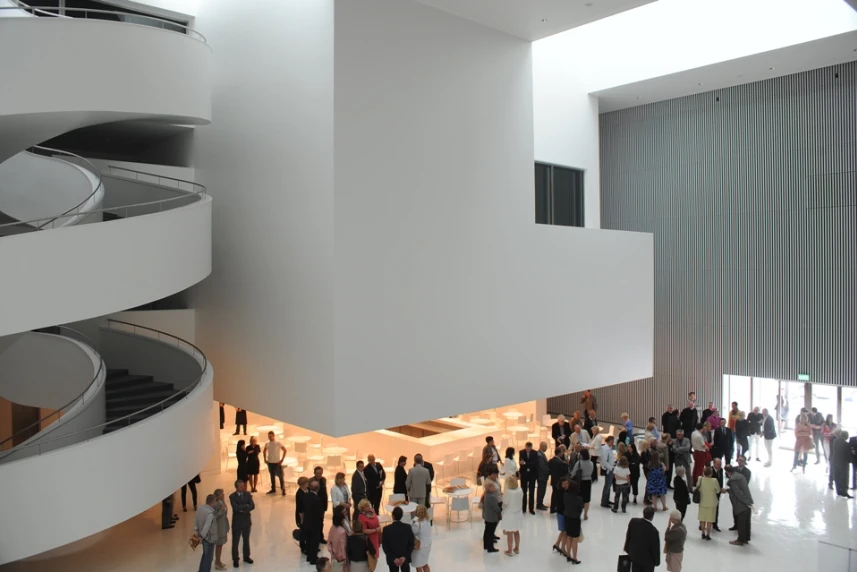 Zwiedź Filharmonię