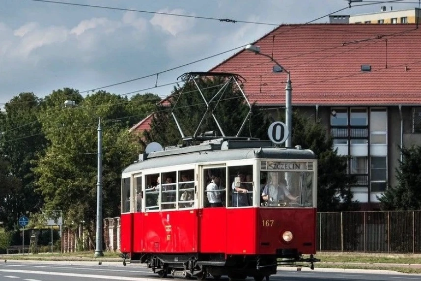 Zwiedzaj Szczecin historycznym tramwajem Zwiedzaj Szczecin historycznym tramwajem
