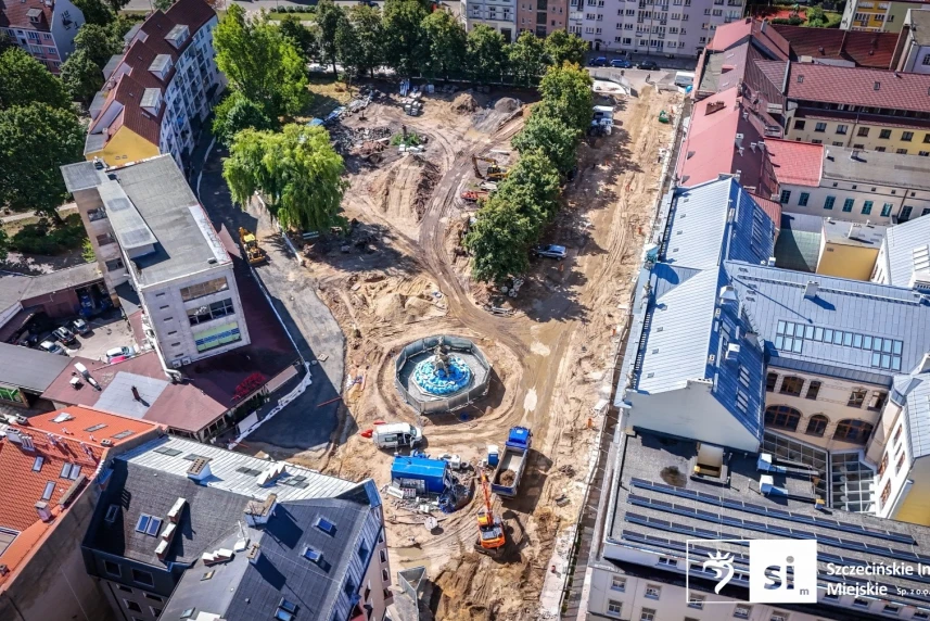 Z troską o detale – fontanna na Placu Orła Białego zabezpieczona