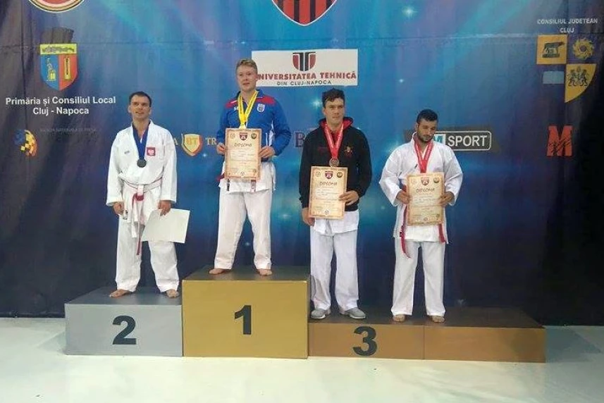 Srebrny medal stał się udziałem Pawła Bombolewskiego.