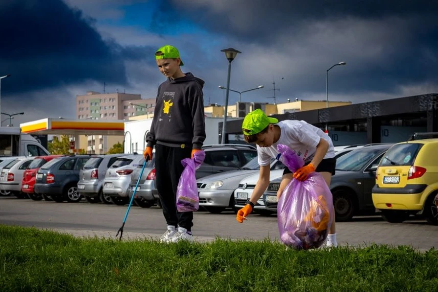 Sprzątanie Świata z EcoGeneratorem