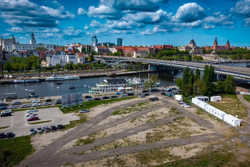 Nowy gmach powstanie na Łasztowni przy Nabrzeżu Celnym. Nowy gmach powstanie na Łasztowni przy Nabrzeżu Celnym.