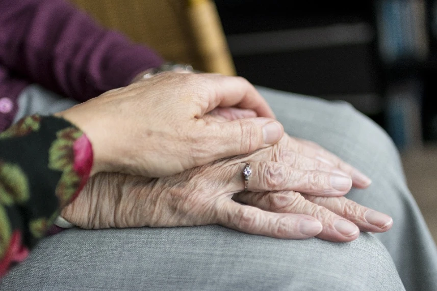 „Bon Opiekuńczy: Alzheimer 75” wejdzie w życie