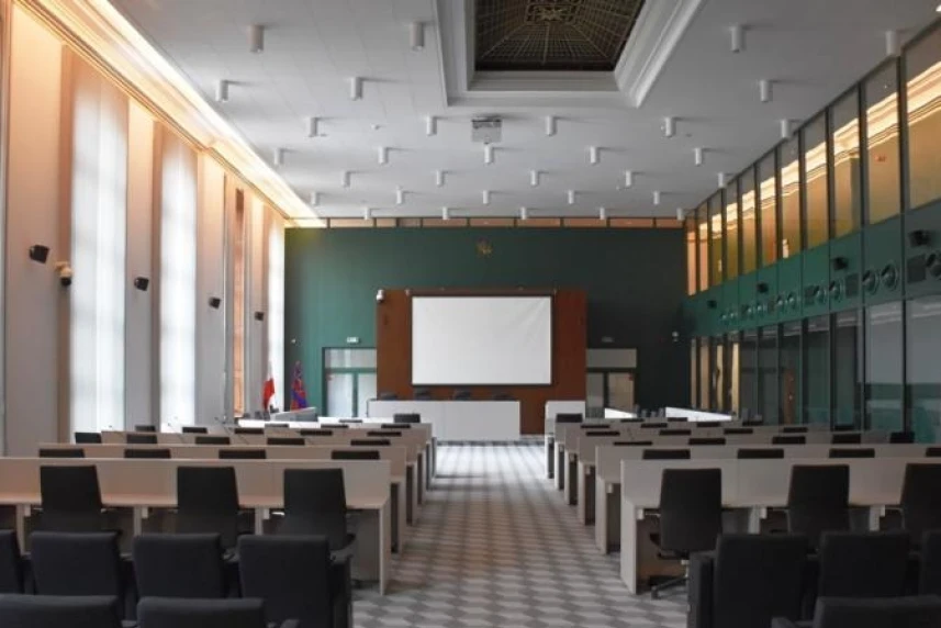 Początek obrad, które odbędą się w sali sesyjnej Urzędu Miasta Szczecin, zaplanowano na godzinę 10.00. Początek obrad, które odbędą się w sali sesyjnej Urzędu Miasta Szczecin, zaplanowano na godzinę 10.00.