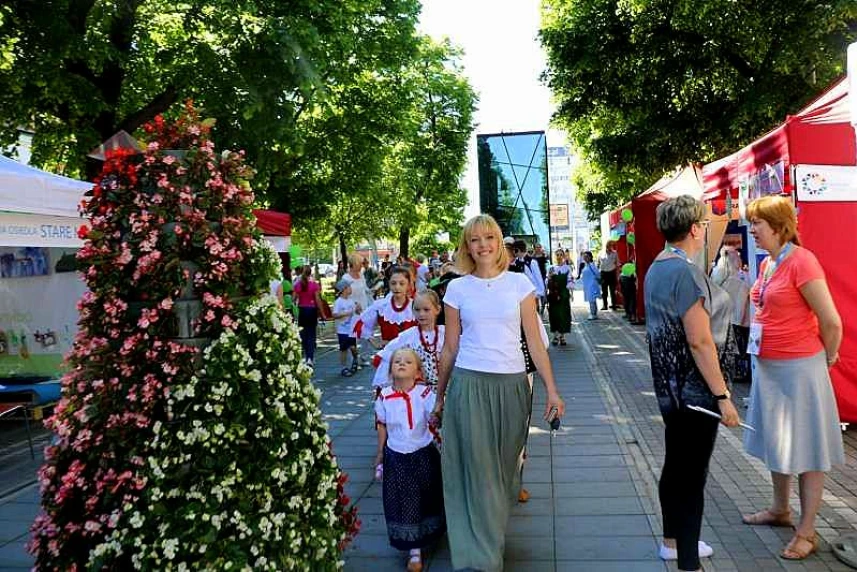 Przyprowadźcie przyjaciół, znajomych, bliskich i sąsiadów!