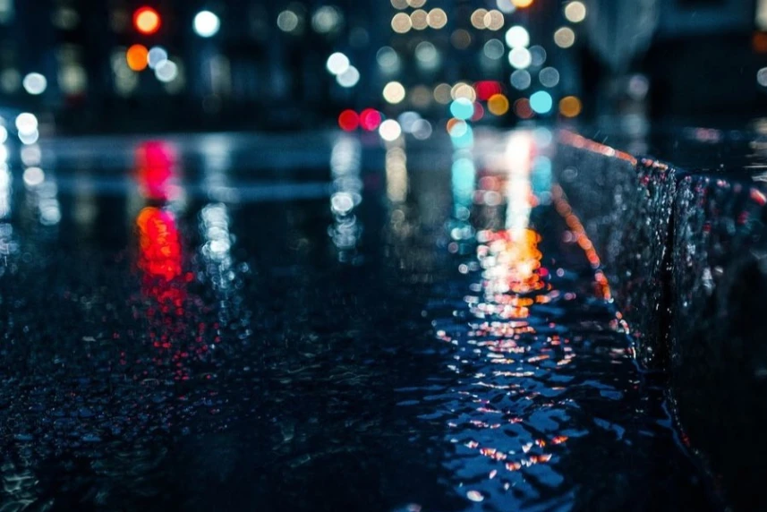 Oblodzona ulica miasta