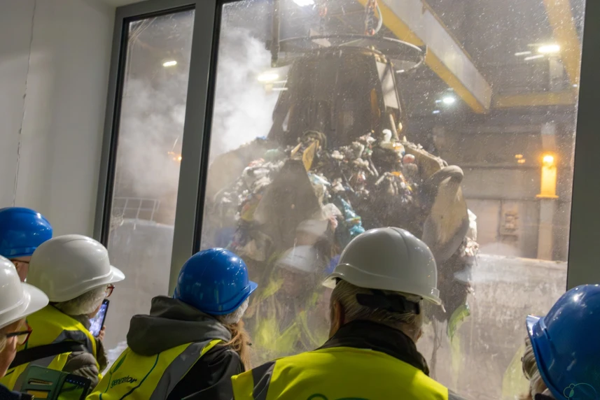 Grupa turystów w EcoGeneratorze w Szczecinie, Grupa turystów w EcoGeneratorze w Szczecinie,