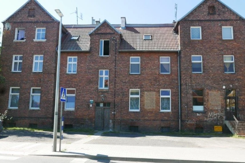 Kamienica przy ulicy Stołczyńskiej 105.