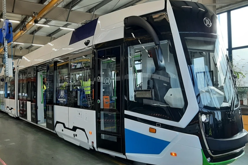 Tramwaj  Moderus Gamma.