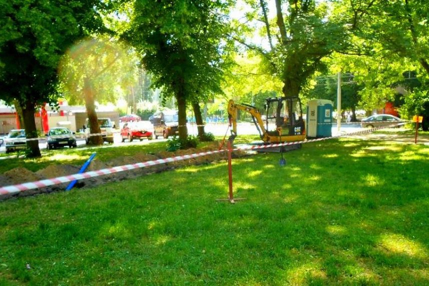 Utrudnienia na skwerze im. R. Kuklińskiego Utrudnienia na skwerze im. R. Kuklińskiego