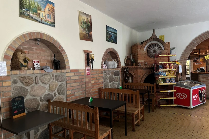 Ośrodek wypoczynkowy nad jeziorem Krzemień. Ośrodek wypoczynkowy nad jeziorem Krzemień.