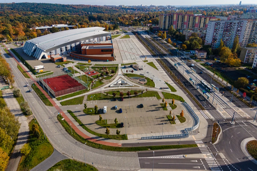 Okolice hali Enea Arena przy ulicy Szafera w Szczecinie. Okolice hali Enea Arena przy ulicy Szafera w Szczecinie.
