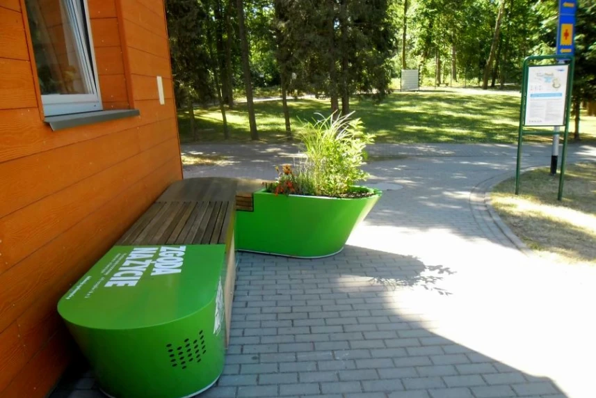 Interaktywna ławka na Arkonce