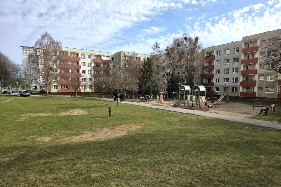 Powstaje atrakcyjna przestrzeń dla młodszych i starszych