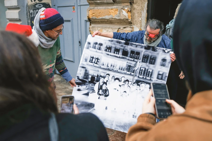 Spacer po zakładach fotograficznych Spacer po zakładach fotograficznych