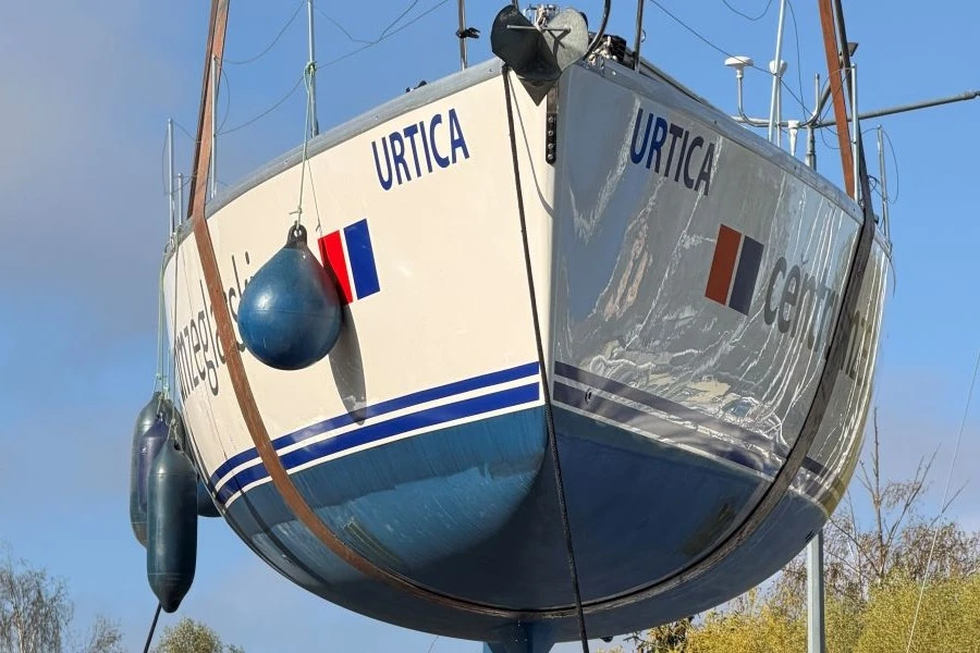 Wodowanie jachtu Urtica.