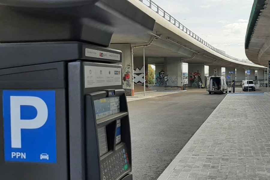 Parking pod trasą zamkową
